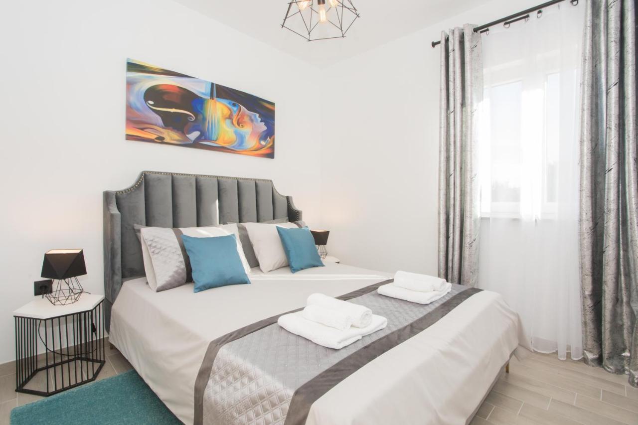 Apartmani Rispet Šibenik Exterior foto